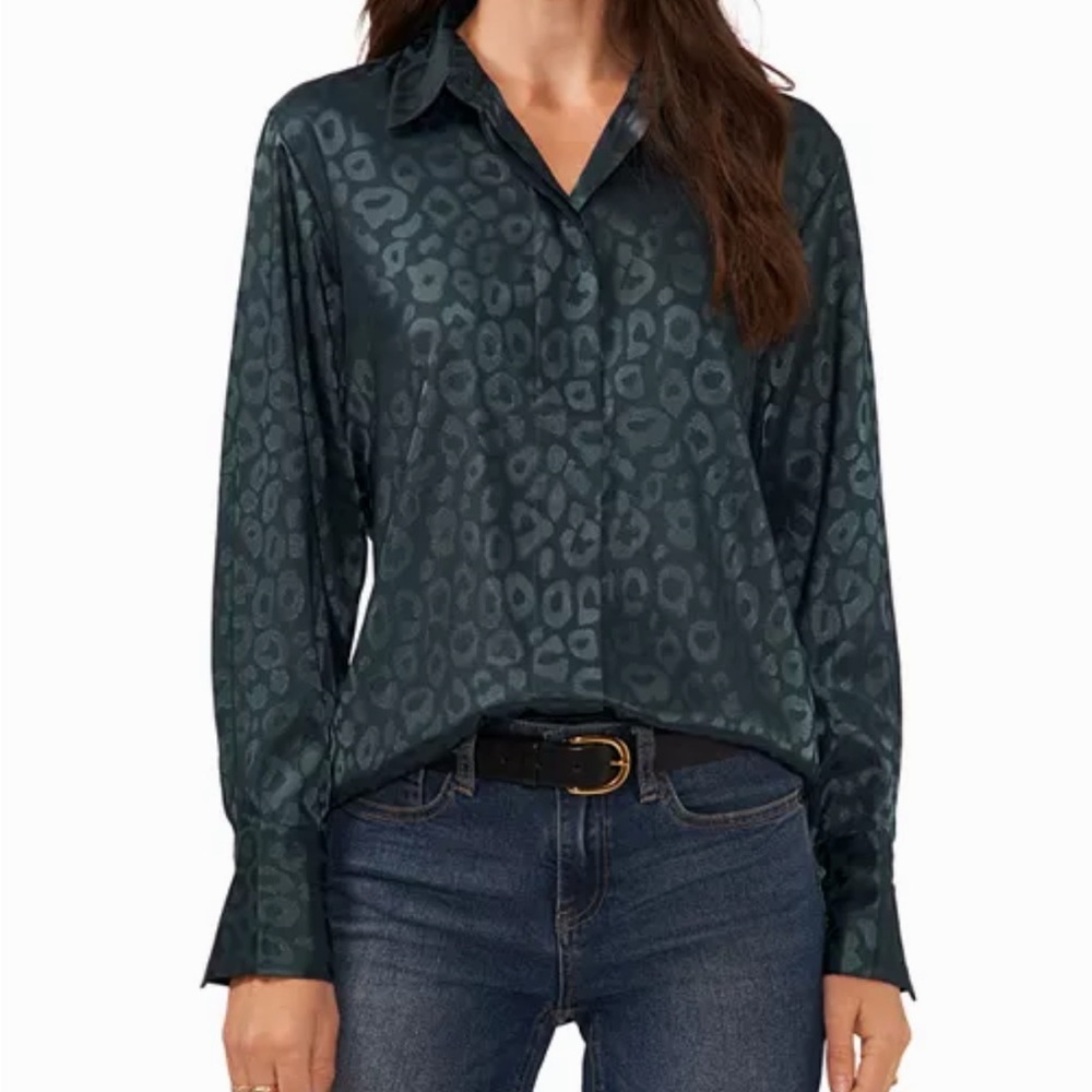 Vince Camuto - Green Leopard Print Blouse